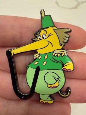 Loungefly Disney Pin - Winnie the Pooh Woozle Elephant